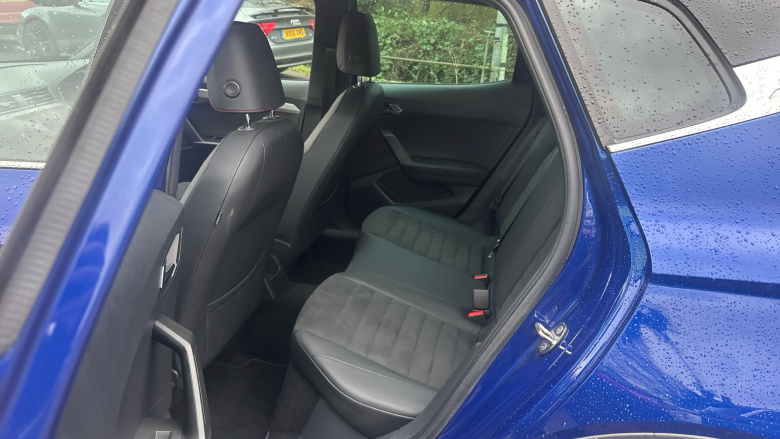 SEAT Arona 1.0 TSI 110 FR Sport [EZ] 5dr DSG Petrol Hatchback